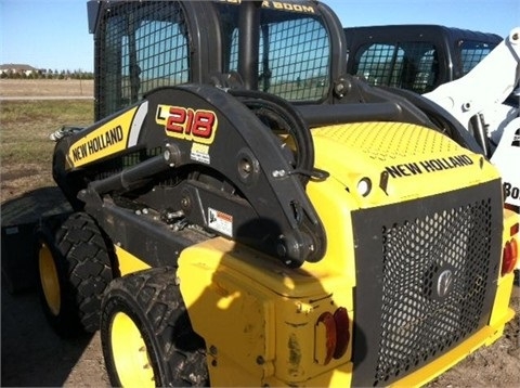 Minicargadores New Holland L218  seminueva Ref.: 1375805468279497 No. 3