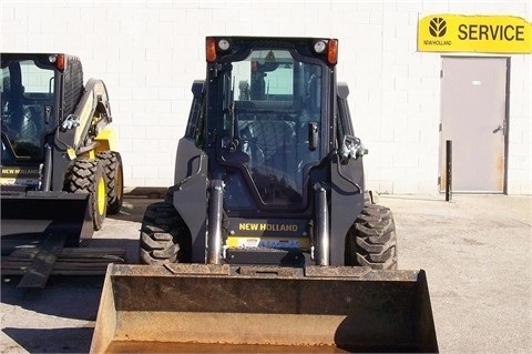 Minicargadores New Holland L225  usada a la venta Ref.: 1375967742205113 No. 4