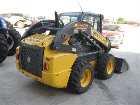 Miniloaders New Holland L225