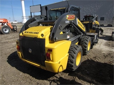 Minicargadores New Holland L225  usada Ref.: 1375985117130118 No. 2