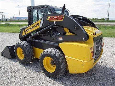 Miniloaders New Holland L225