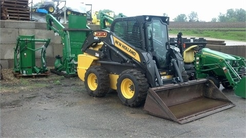 Minicargadores New Holland L230  de segunda mano en venta Ref.: 1376178584467776 No. 3