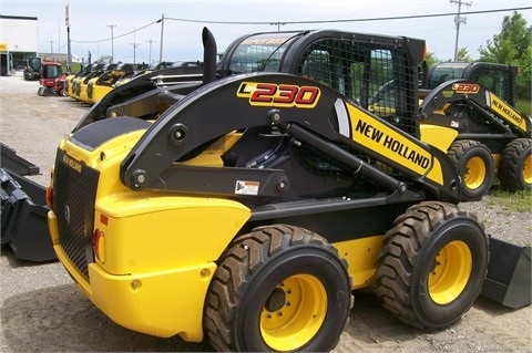 Minicargadores New Holland L485  usada a buen precio Ref.: 1376185211582345 No. 2