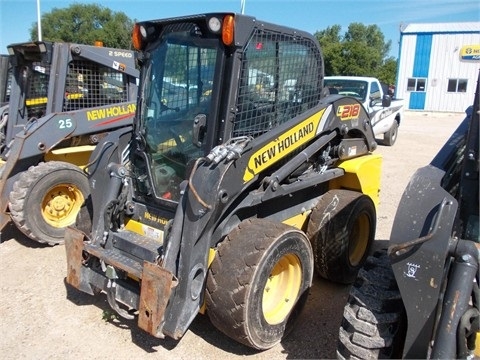 Minicargadores New Holland L218  usada a la venta Ref.: 1376571400789236 No. 2