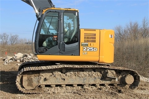 Excavadoras Hidraulicas Deere 225D  de medio uso en venta Ref.: 1377443730146610 No. 4