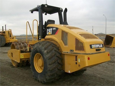 Compactadoras Suelos Y Rellenos Caterpillar CP56  de segunda mano Ref.: 1377713169273704 No. 3