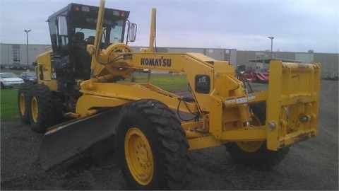 Motoconformadoras Komatsu GD655  de bajo costo Ref.: 1378048763357469 No. 4