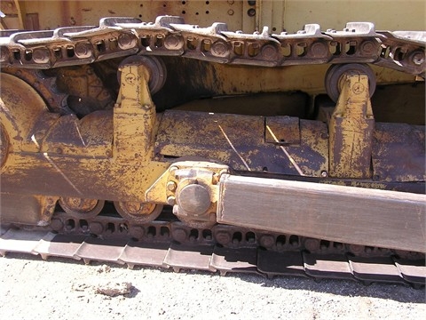 Tractores Sobre Orugas Caterpillar D6C  de medio uso en venta Ref.: 1378413872265091 No. 4