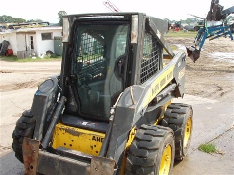 Minicargadores New Holland L175  importada a bajo costo Ref.: 1378498125412790 No. 4