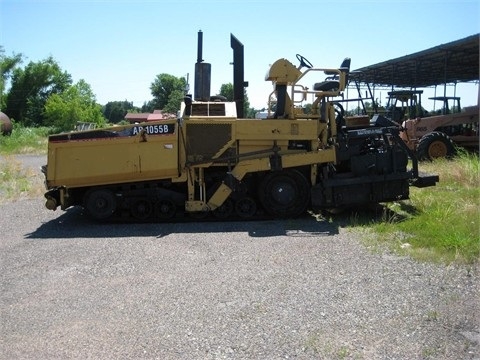 Pavers Caterpillar AP-1055B