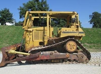 Dozers/tracks Caterpillar D6H