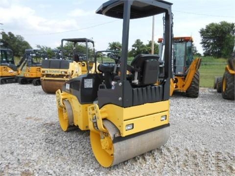 Compactadora Vibratoria Bomag BW120AD