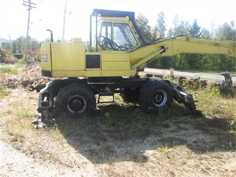 Wheeled Excavators Caterpillar 206