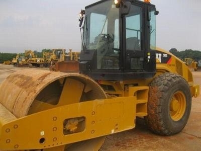 Compactadora Vibratoria Caterpillar CS56  en buenas condiciones Ref.: 1380205682945399 No. 4