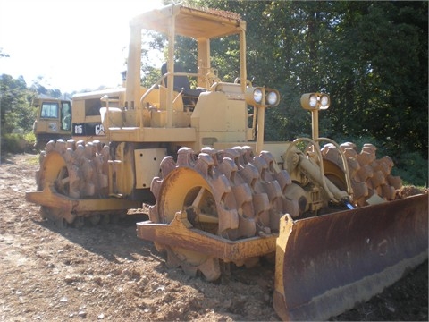 Compactadoras Suelos Y Rellenos Caterpillar 815