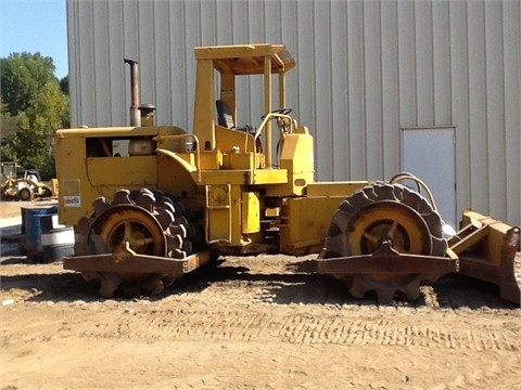 Soil Compactors Caterpillar 815A