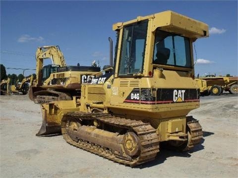 Tractores Sobre Orugas Caterpillar D4G  en venta, usada Ref.: 1381257489545439 No. 2