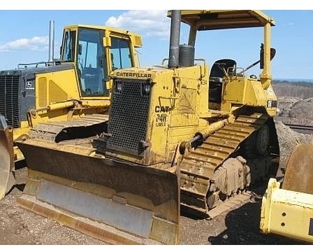 Dozers/tracks Caterpillar D5H