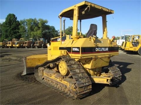 Dozers/tracks Caterpillar D5M