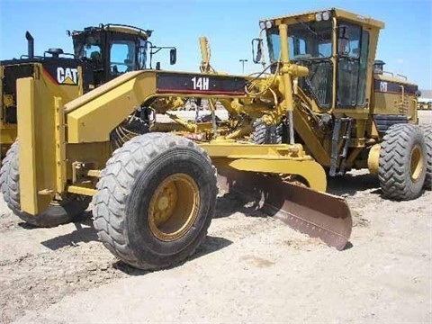 Motoconformadoras Caterpillar 14H  en buenas condiciones Ref.: 1383754599816287 No. 3