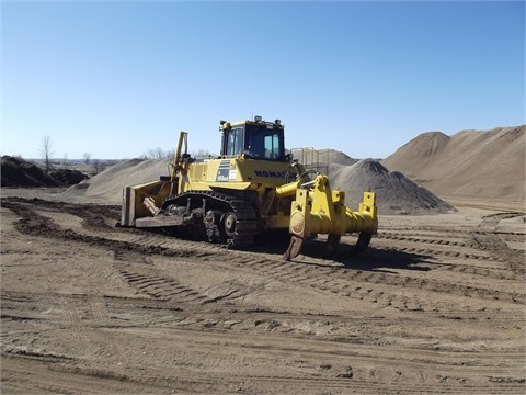 Tractores Sobre Orugas Komatsu D155AX  de segunda mano en venta Ref.: 1383960812190571 No. 4