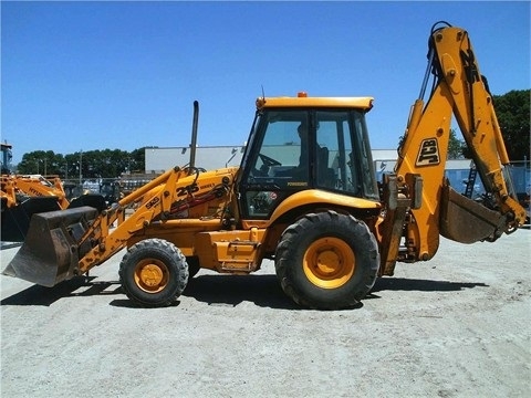 Retroexcavadoras Jcb 215  de medio uso en venta Ref.: 1384051730949969 No. 3