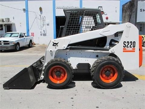 Minicargadores Bobcat S220  importada a bajo costo Ref.: 1384452887968513 No. 4