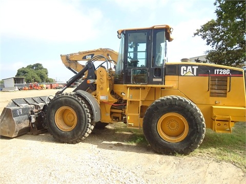 Cargadoras Sobre Ruedas Caterpillar IT28G  en buenas condiciones Ref.: 1384545067039026 No. 3