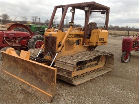 Dozers/tracks Case 550E