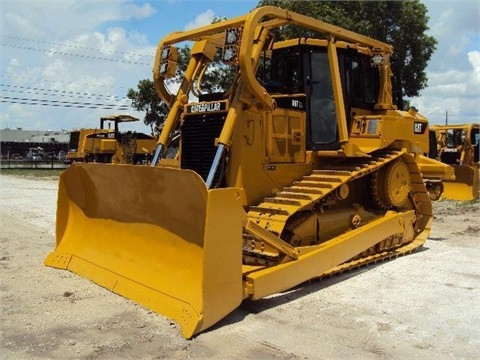 Dozers/tracks Caterpillar D6T