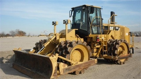 Soil Compactors Caterpillar 825H