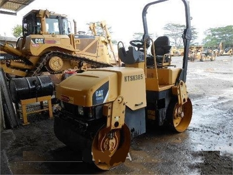 Compactadora Vibratoria Caterpillar CB-224E  seminueva en venta Ref.: 1385226142461138 No. 2