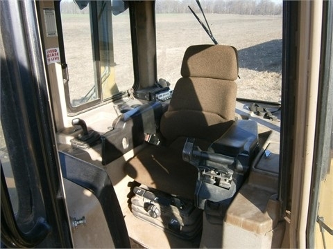 Dozers/tracks Caterpillar D5M