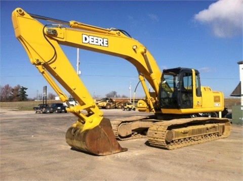 Excavadora Deere 270C LC en venta usada nueva pintura  Ref.: 1385586062125353 No. 3