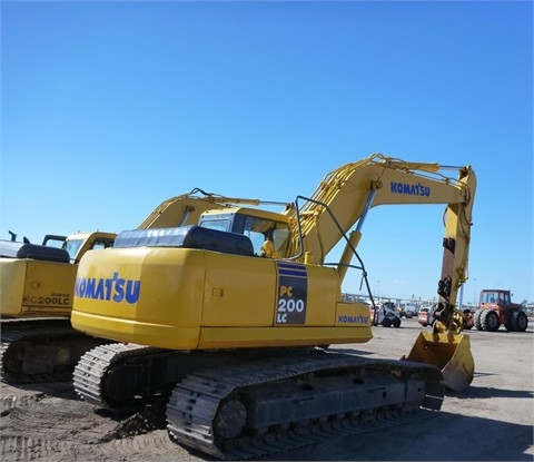 Excavadora Komatsu PC200 en venta usada Ref.: 1385656131561326 No. 3