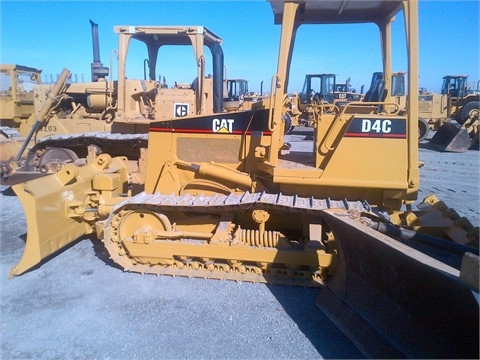 Caterpillar D4C importada en buenas condiciones Ref.: 1386379373465798 No. 2