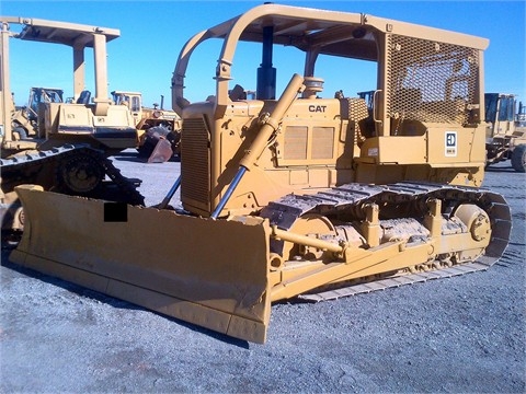 Tractores Sobre Orugas Caterpillar D6D