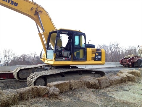  Komatsu PC220 en optimas condiciones Ref.: 1387405610938706 No. 3