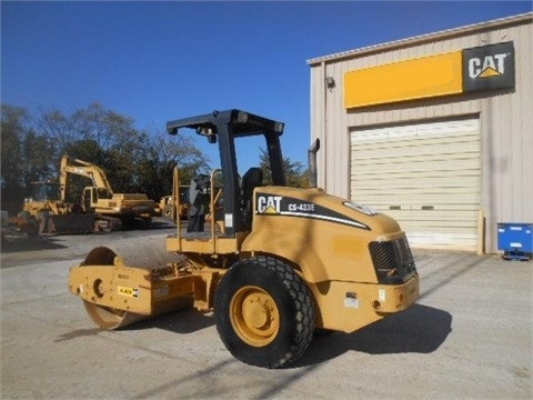 Vibratory Compactors Caterpillar CS-433E