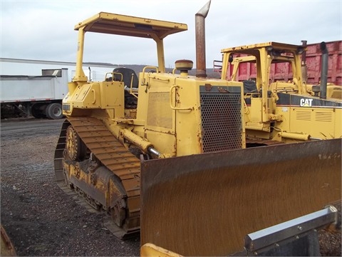 Dozers/tracks Caterpillar D5H