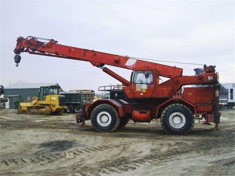 Gruas Grove RT630