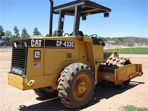 Compactadora Vibratoria Caterpillar CP-433C