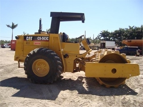  Caterpillar CP-563C de importacion a la venta Ref.: 1389289798483526 No. 2