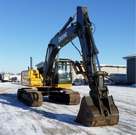  Deere 200D seminueva Ref.: 1389293692262378 No. 2