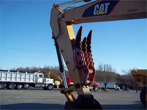  Caterpillar 320DL en venta Ref.: 1389730485679398 No. 3