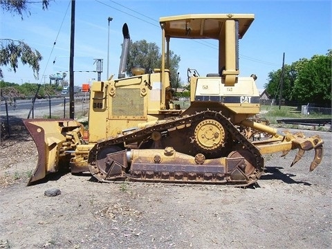 Dozers/tracks Caterpillar D4H