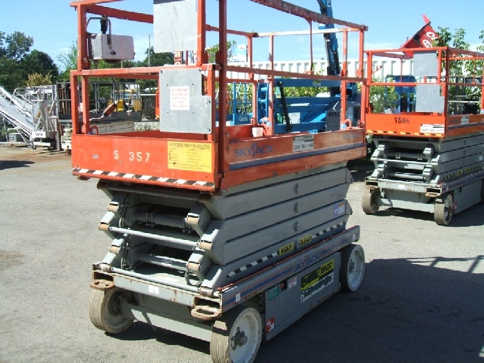 Scissor Lift Skyjack SJ4632