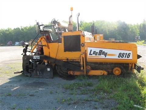 Pavers Leeboy 8816