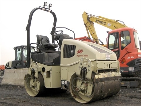 venta compactadora vibratoria INGERSOLL-RAND DD24 seminueva Ref.: 1390494149402996 No. 4