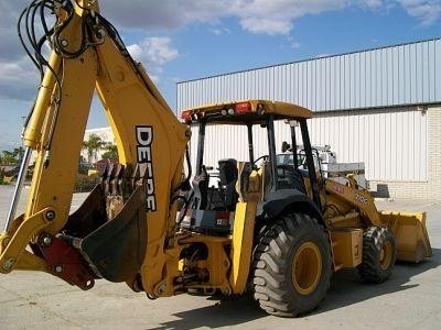 Backhoe Loaders Deere 710G